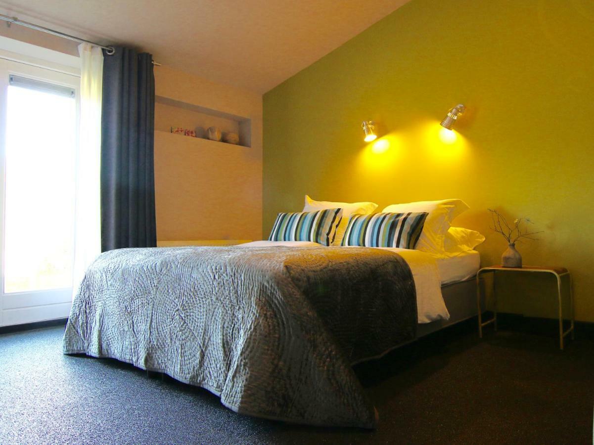 Zwaluwhof Bed and Breakfast Dalfsen Esterno foto