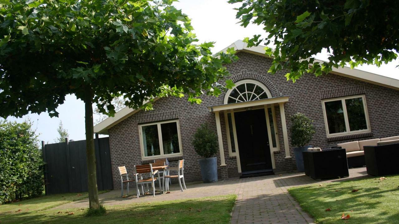Zwaluwhof Bed and Breakfast Dalfsen Esterno foto